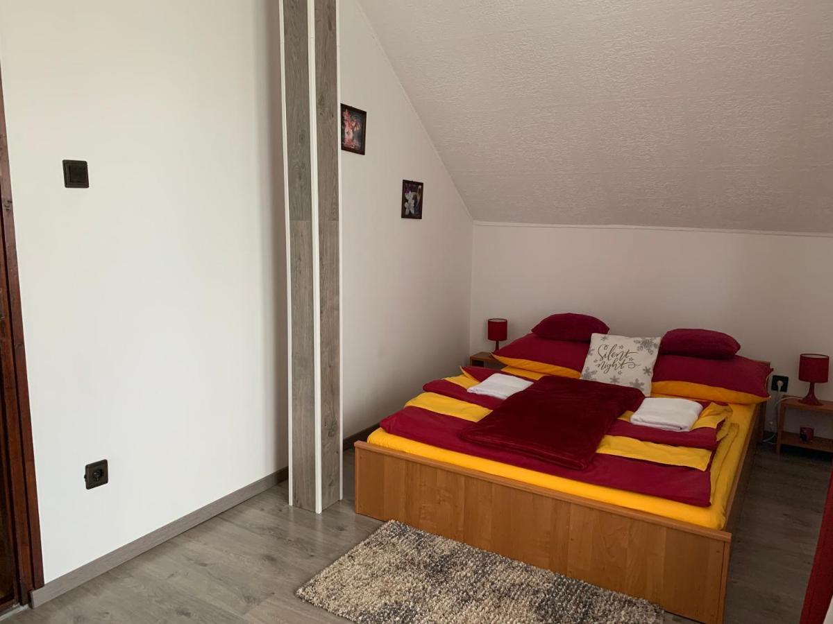 Nagcsalados Rozsa Apartman 발라톤엘 외부 사진
