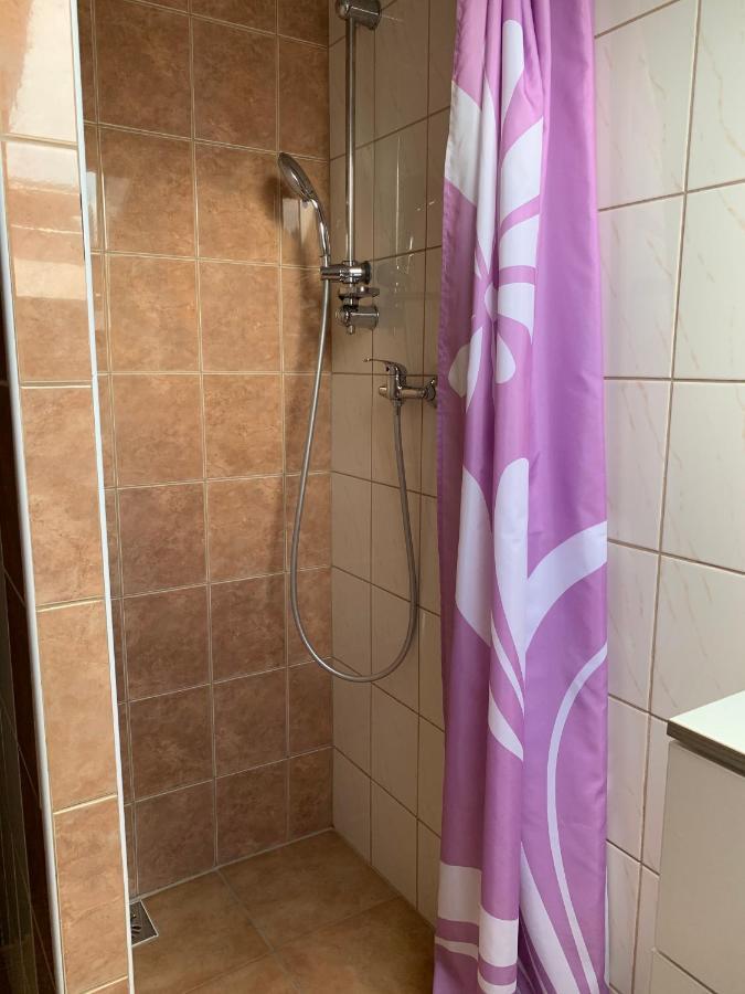 Nagcsalados Rozsa Apartman 발라톤엘 외부 사진