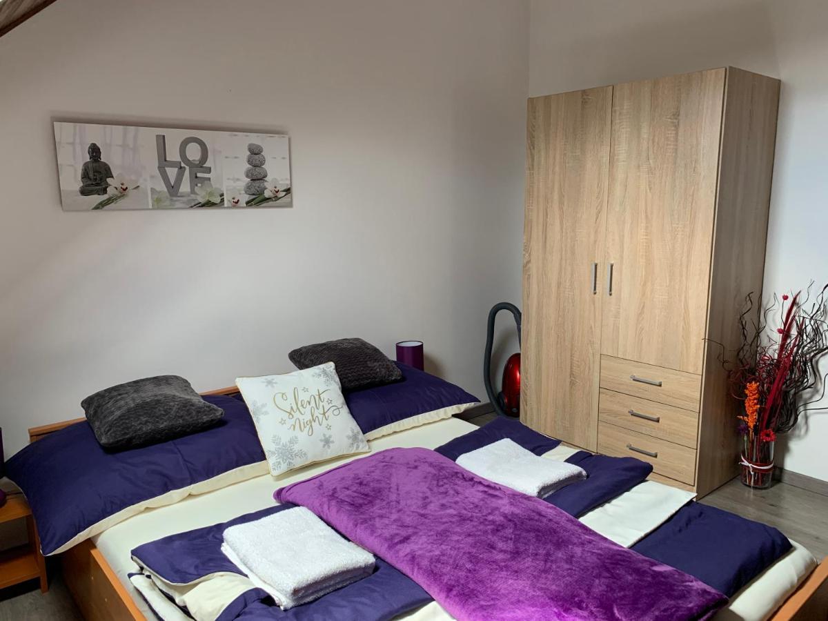 Nagcsalados Rozsa Apartman 발라톤엘 외부 사진