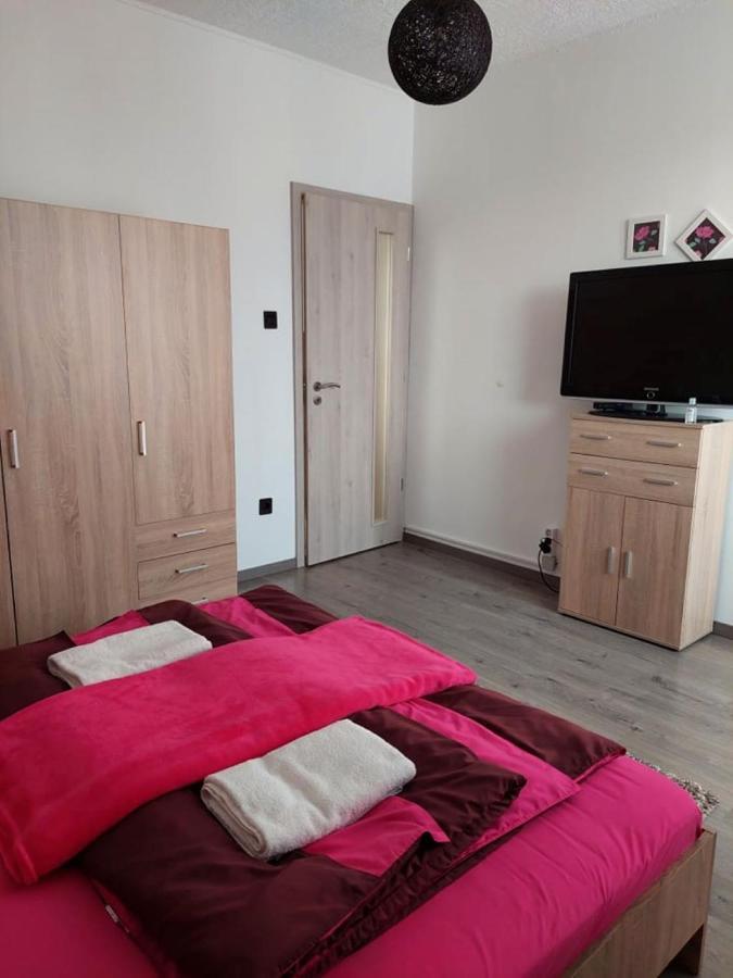 Nagcsalados Rozsa Apartman 발라톤엘 외부 사진
