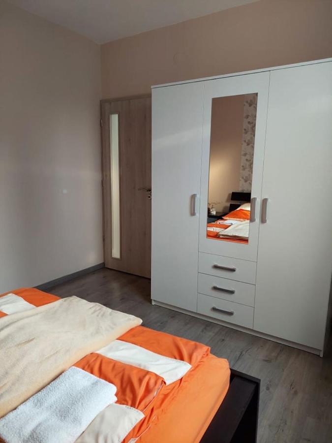 Nagcsalados Rozsa Apartman 발라톤엘 외부 사진