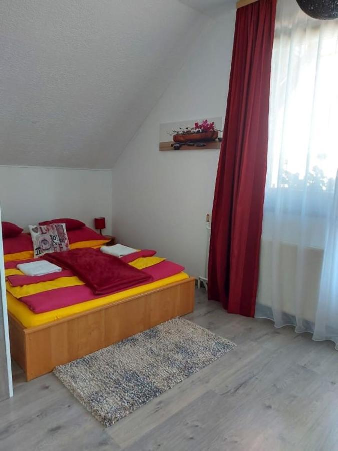 Nagcsalados Rozsa Apartman 발라톤엘 외부 사진