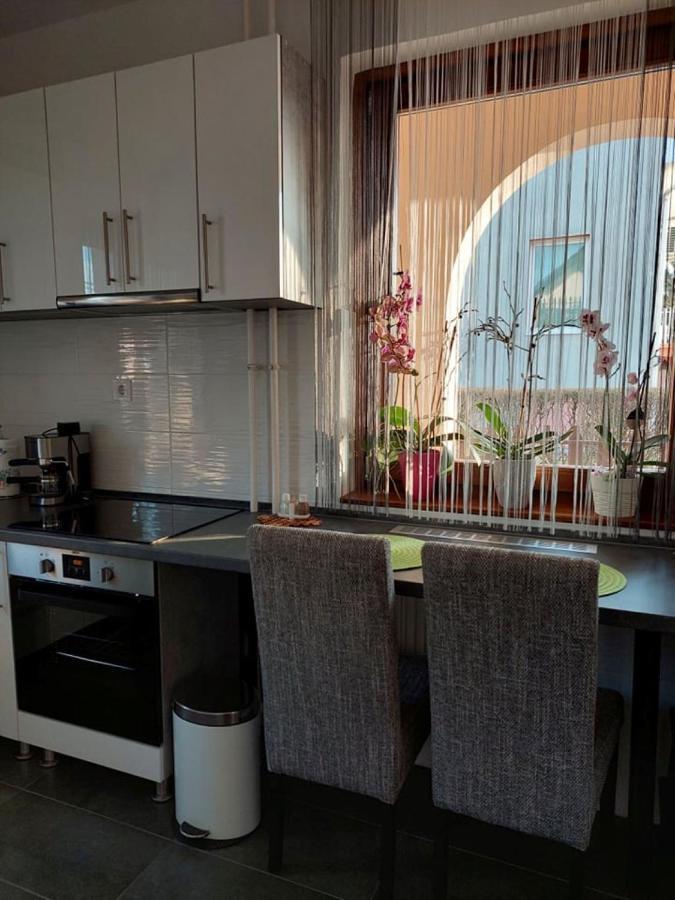 Nagcsalados Rozsa Apartman 발라톤엘 외부 사진