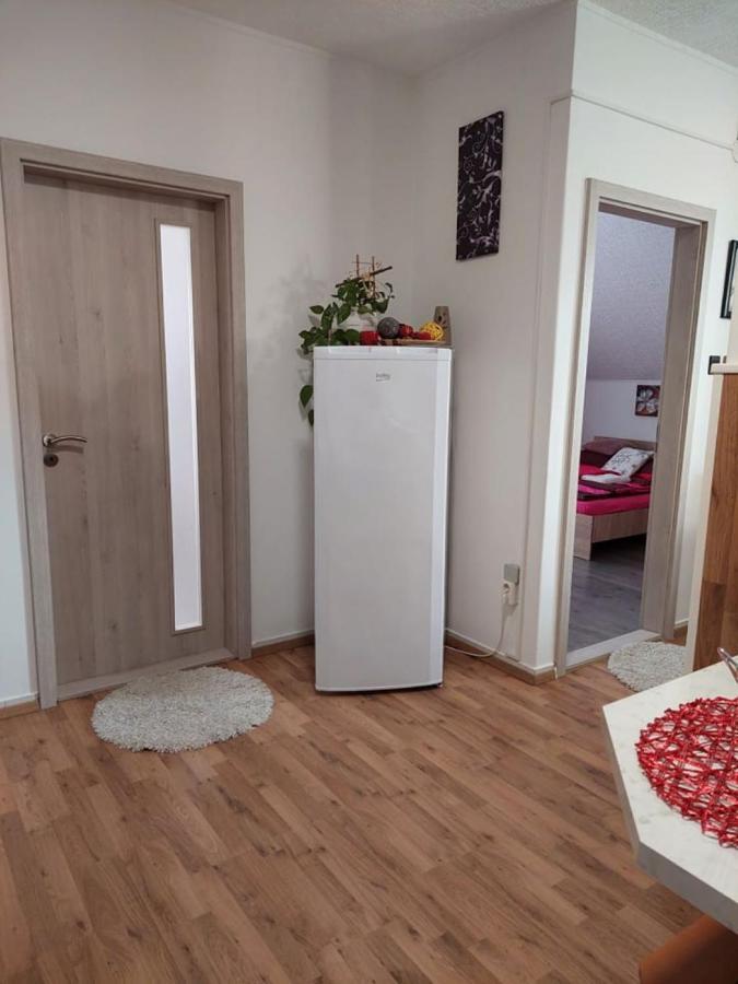 Nagcsalados Rozsa Apartman 발라톤엘 외부 사진
